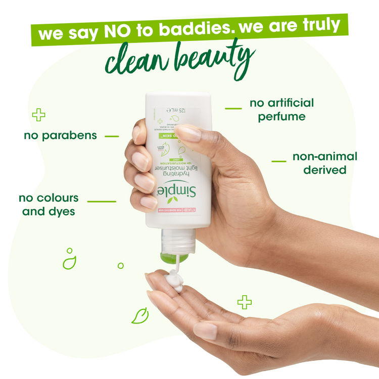 Simple Kind To Skin Hydrating Light Moisturiser (125 ml)